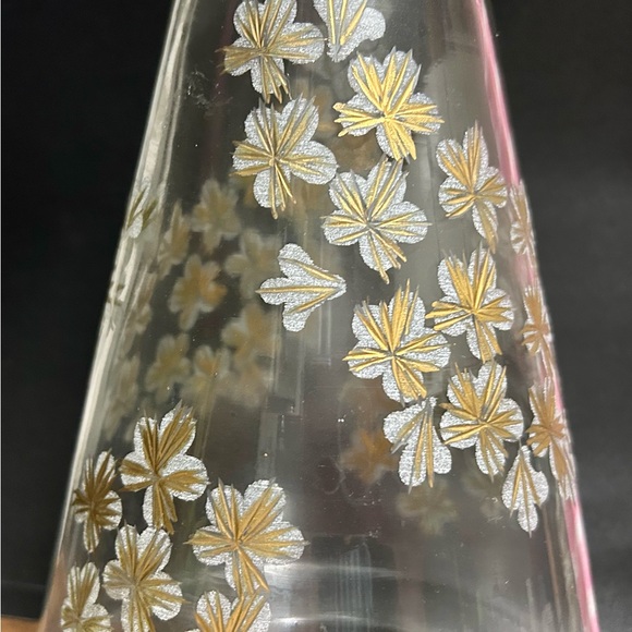 Set of 2 glass cone tree like art Floral Decor - Picture 4 of 9